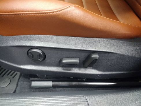 Used 2018 Volkswagen Golf Alltrack SEL image 19