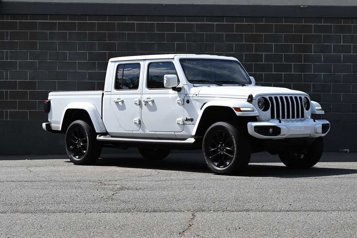 Used 2023 Jeep Gladiator Overland AWD/4WD image 2