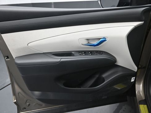 Used 2025 Hyundai Tucson SEL AWD/4WD image 26
