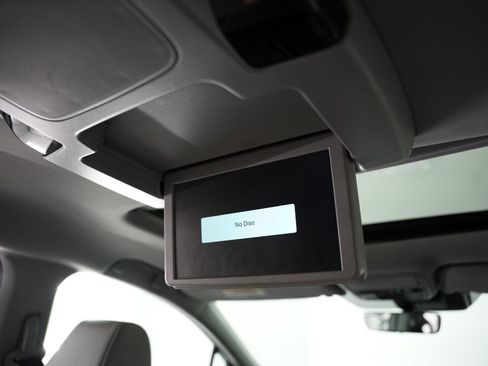 Used 2018 Honda Odyssey Elite image 43