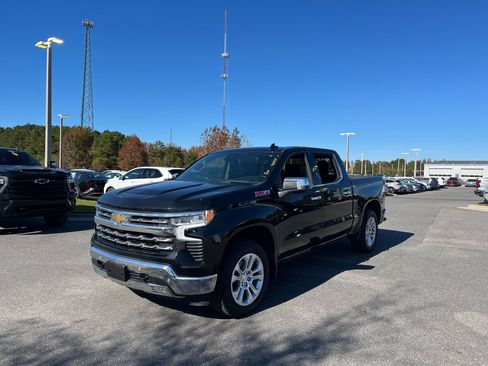 Used 2023 Chevrolet Silverado 1500 LTZ image 4