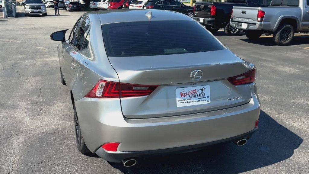 Used 2015 Lexus IS 250 RWD image 6