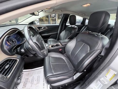 Used 2015 Chrysler 200 C w/ Navigation & Sound Group I image 12