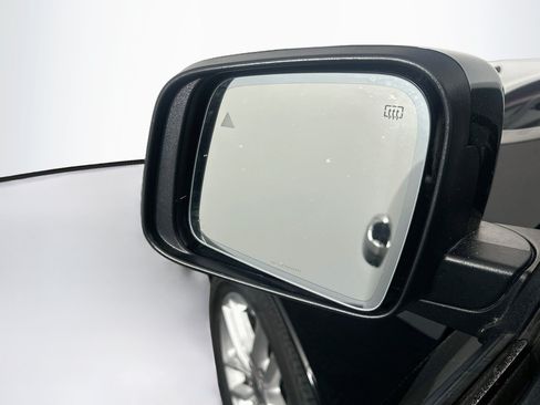 Used 2024 Dodge Durango GT AWD/4WD image 16