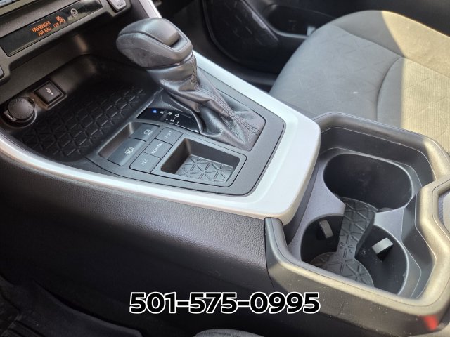 Used 2021 Toyota RAV4 XLE FWD image 27