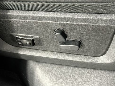 Used 2019 RAM 2500 Laramie AWD/4WD image 23
