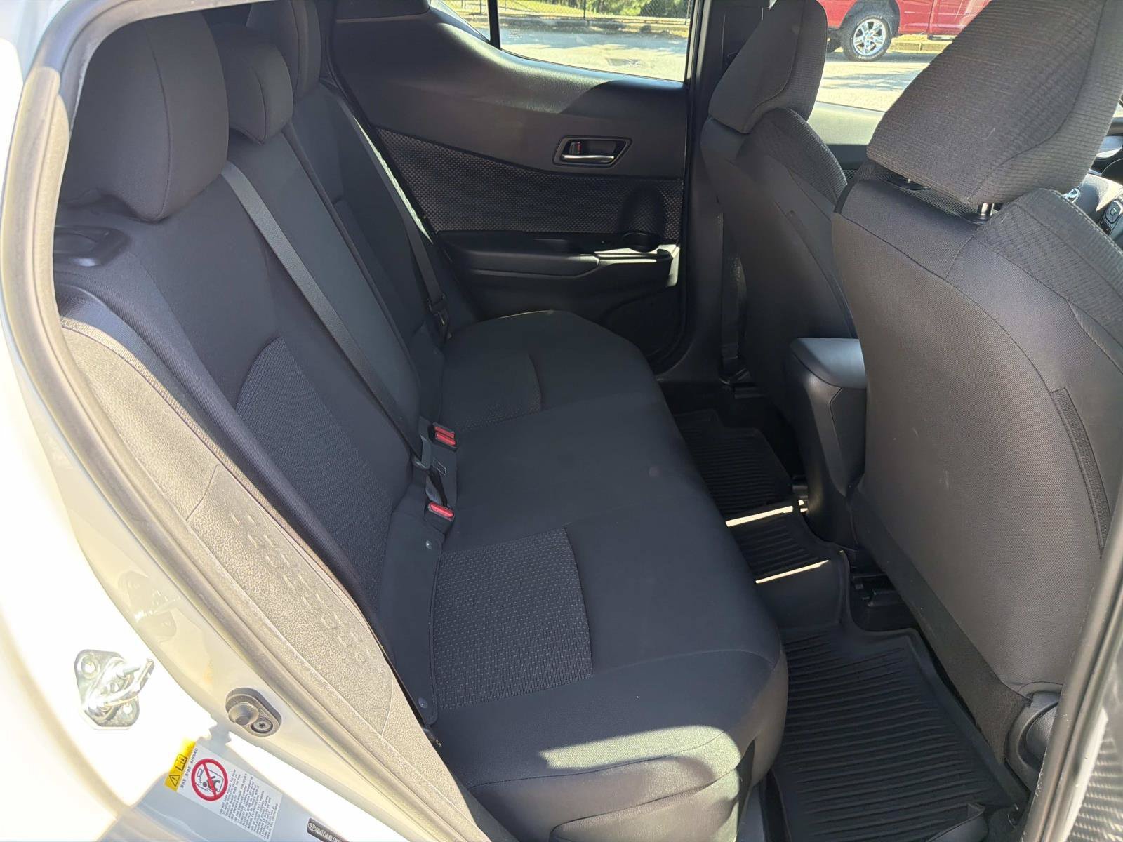 Used 2019 Toyota C-HR LE FWD image 15