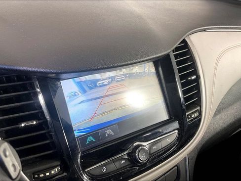 Used 2017 Chevrolet Trax LS AWD/4WD image 26