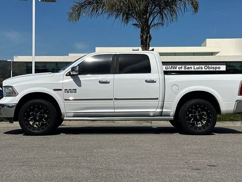 Used 2014 RAM 1500 Laramie w/ Convenience Group image 6