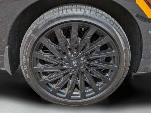 Certified 2025 Hyundai Santa Fe Calligraphy image 11