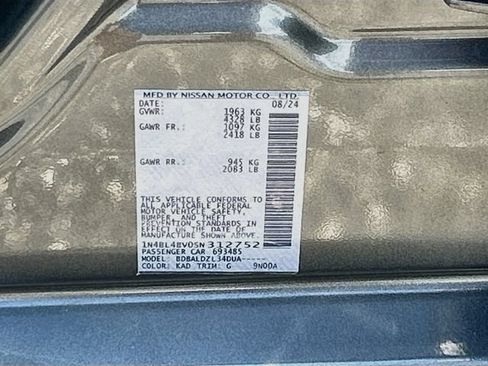 Certified 2025 Nissan Altima 2.5 S FWD image 27