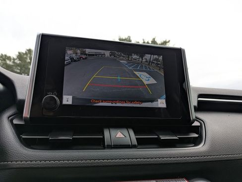 Certified 2025 Toyota RAV4 LE image 19