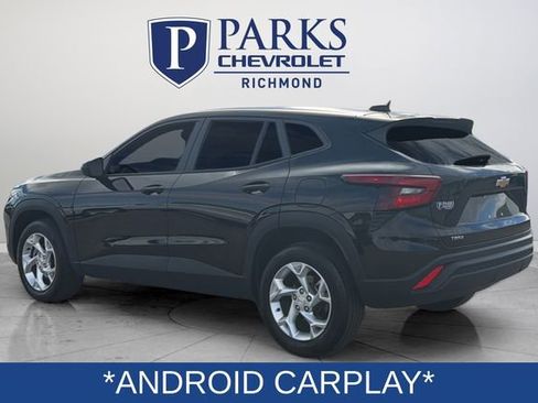 Certified 2024 Chevrolet Trax LS w/ LS Convenience Package image 6