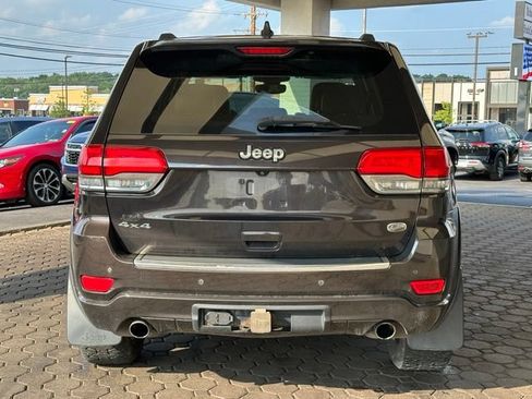 Used 2017 Jeep Grand Cherokee Overland AWD/4WD image 5