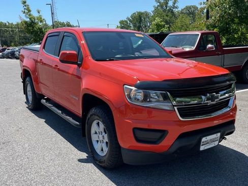 Used 2019 Chevrolet Colorado W/T w/ WT Convenience Package AWD/4WD image 6