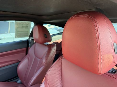 Used 2023 BMW 430i Coupe w/ M Sport Package image 16