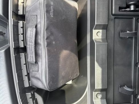 Used 2025 Chevrolet Equinox EV LT FWD image 13