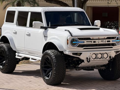 Used 2025 Ford Bronco Outer Banks AWD/4WD image 41