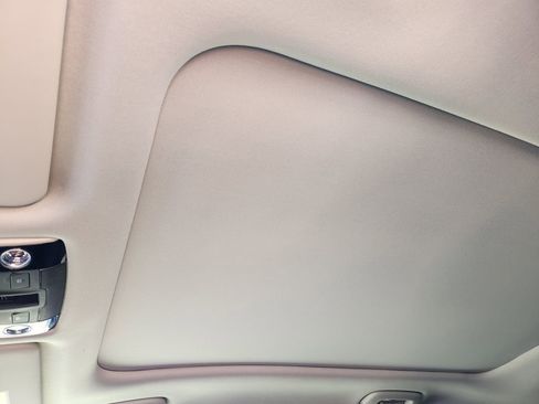 New 2026 Kia Sorento S w/ S Panoramic Sunroof Package image 18