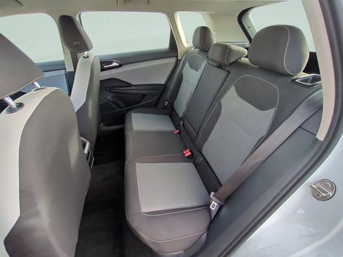 Used 2023 Volkswagen Taos S FWD image 26