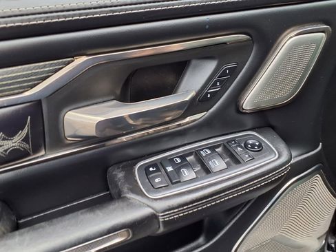 Used 2021 RAM 1500 Limited AWD/4WD image 17