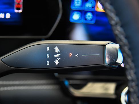 Used 2024 Chevrolet Blazer EV LT image 35