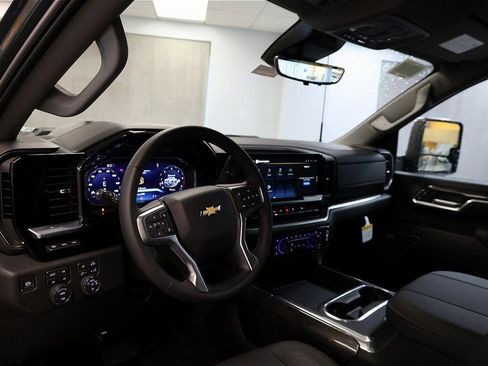 New 2026 Chevrolet Silverado 2500 LTZ w/ LTZ Premium Package image 25