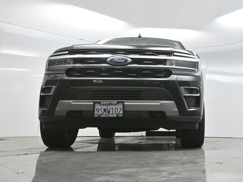 Used 2022 Ford Expedition Limited image 68