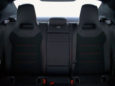 Used 2022 Mercedes-Benz CLA 250 image 15