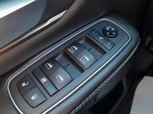 Used 2021 RAM 1500 Rebel w/ Rebel Level 2 Equipment Group AWD/4WD image 39