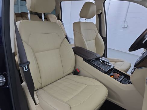 Used 2019 Mercedes-Benz GLS 450 4MATIC image 10