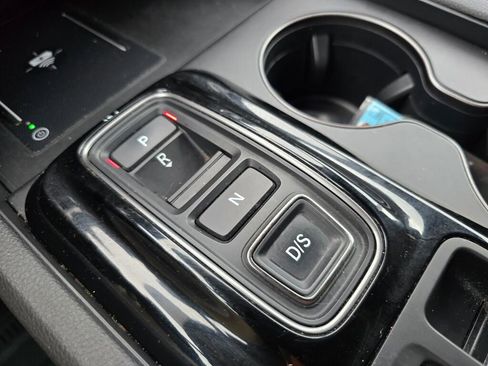 Used 2023 Honda Pilot TrailSport image 35