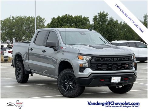 New 2026 Chevrolet Silverado 1500 Custom Trail Boss AWD/4WD image 2