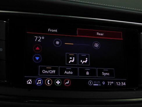 Used 2024 Buick Enclave Essence image 56