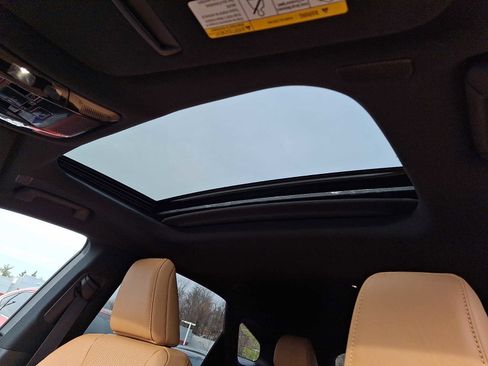 Used 2023 Lexus RX 350 Premium Plus image 9