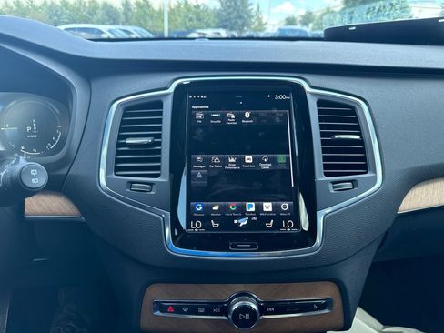 Used 2022 Volvo XC90 T8 Inscription Expression AWD/4WD image 27