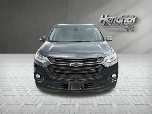 Used 2021 Chevrolet Traverse RS FWD image 3