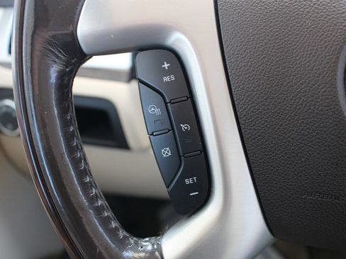Used 2007 Cadillac Escalade AWD w/ Information Package image 25