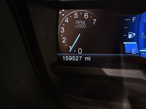 Used 2014 Ford Explorer XLT w/ Equipment Group 202A image 28