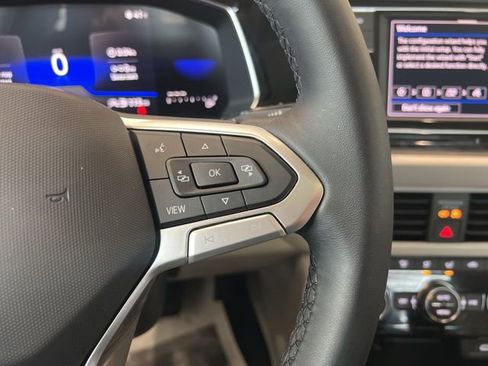 Used 2023 Volkswagen Jetta SE w/ Panoramic Sunroof Package FWD image 26