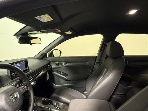 Used 2026 Honda Civic Sport image 32