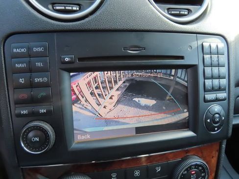 Used 2011 Mercedes-Benz ML 350 4MATIC image 28