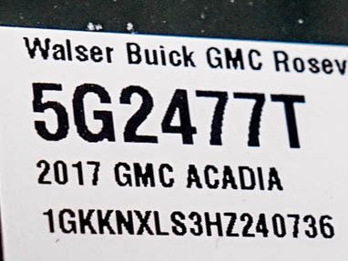 Used 2017 GMC Acadia Denali w/ Technology Package AWD/4WD image 33