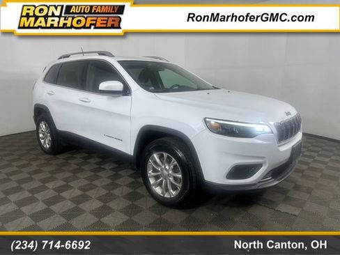 Used 2019 Jeep Cherokee Latitude w/ Cold Weather Group image 1