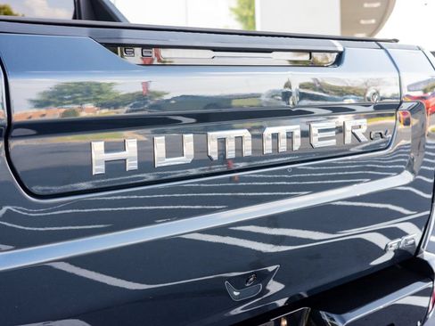 Used 2025 GMC Hummer EV 3X AWD/4WD image 17