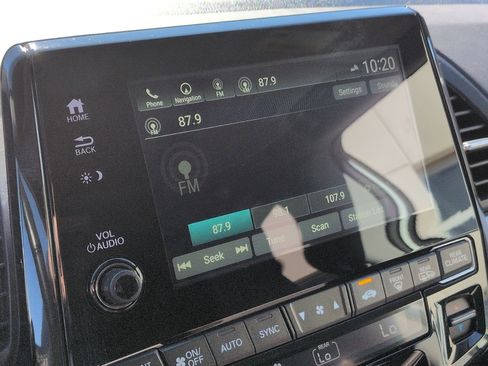 Used 2018 Honda Odyssey Elite image 25