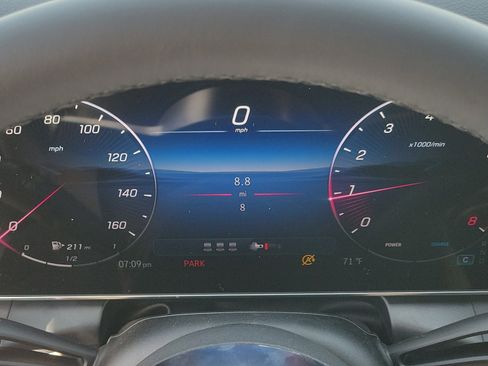 Certified 2026 Mercedes-Benz GLC 300 image 8