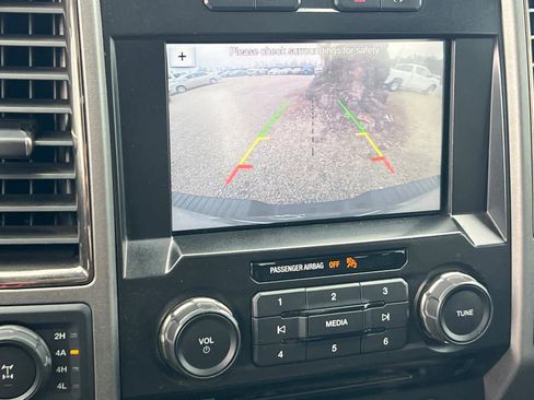 Used 2017 Ford F150 Raptor w/ Equipment Group 801A Mid image 20