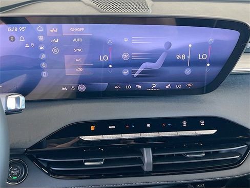 New 2026 Buick Enclave Preferred image 11