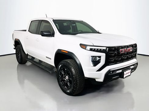 Used 2024 GMC Canyon Elevation w/ Convenience Package AWD/4WD image 4